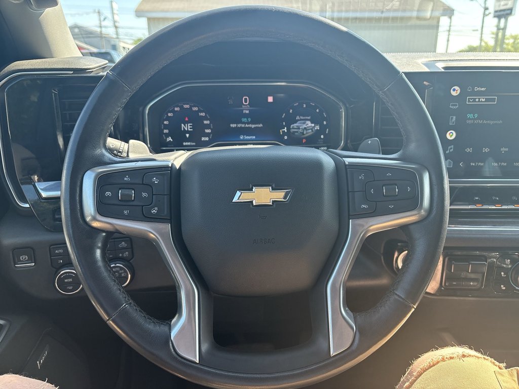 2022 Chevrolet SILVERADO 1500 in Antigonish, Nova Scotia - 14 - w1024h768px