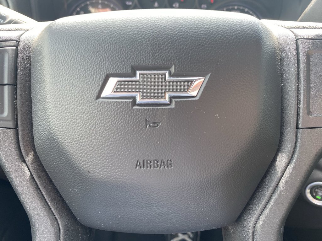 2023 Chevrolet SILVERADO 1500 in Antigonish, Nova Scotia - 15 - w1024h768px