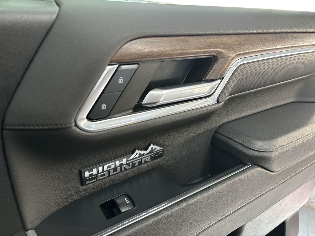2023 Chevrolet Silverado 1500 High Country | Leather | Roof | Nav | Cam | USB in Saint John, New Brunswick - 35 - w1024h768px