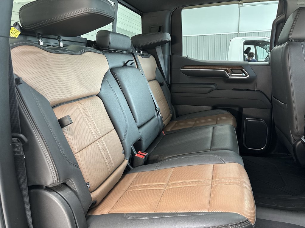 2023 Chevrolet Silverado 1500 High Country | Leather | Roof | Nav | Cam | USB in Saint John, New Brunswick - 30 - w1024h768px