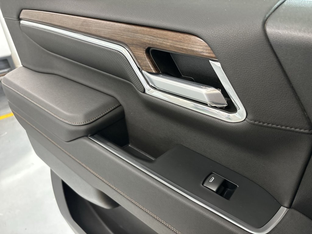 2023 Chevrolet Silverado 1500 High Country | Leather | Roof | Nav | Cam | USB in Saint John, New Brunswick - 28 - w1024h768px
