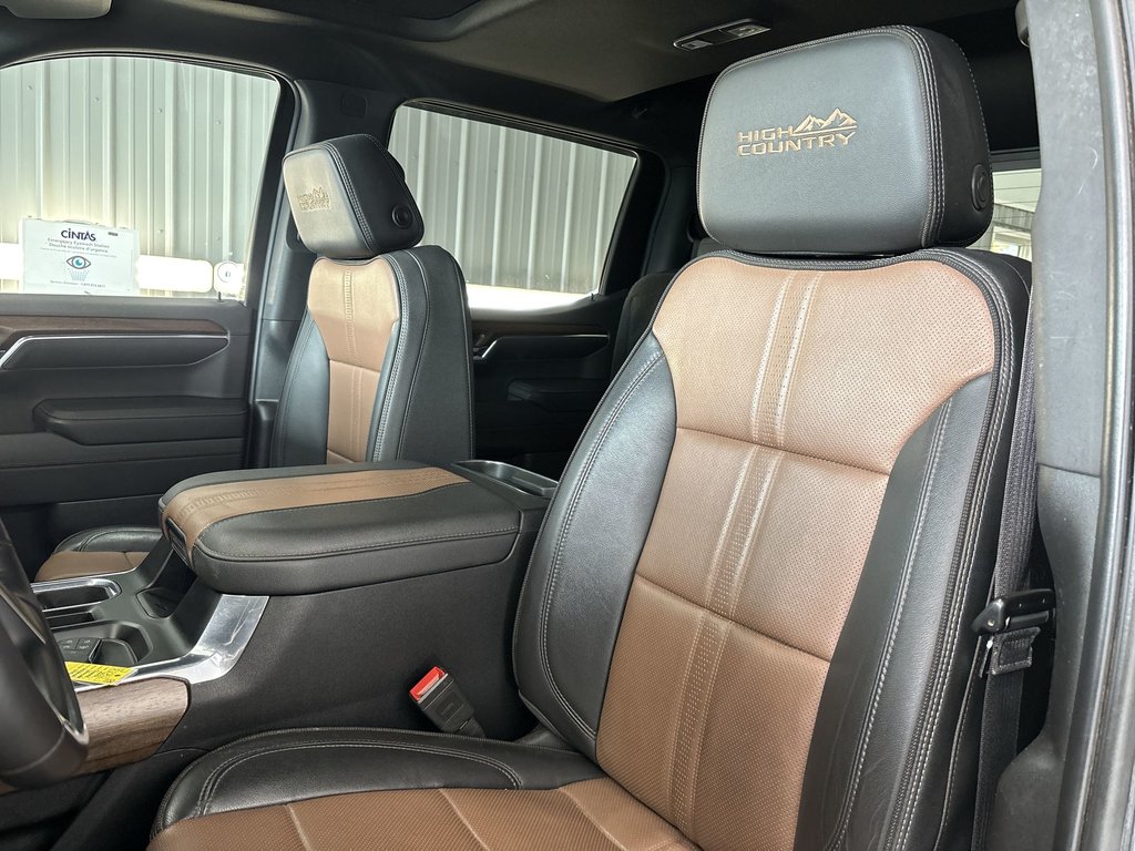 2023 Chevrolet Silverado 1500 High Country | Leather | Roof | Nav | Cam | USB in Saint John, New Brunswick - 11 - w1024h768px