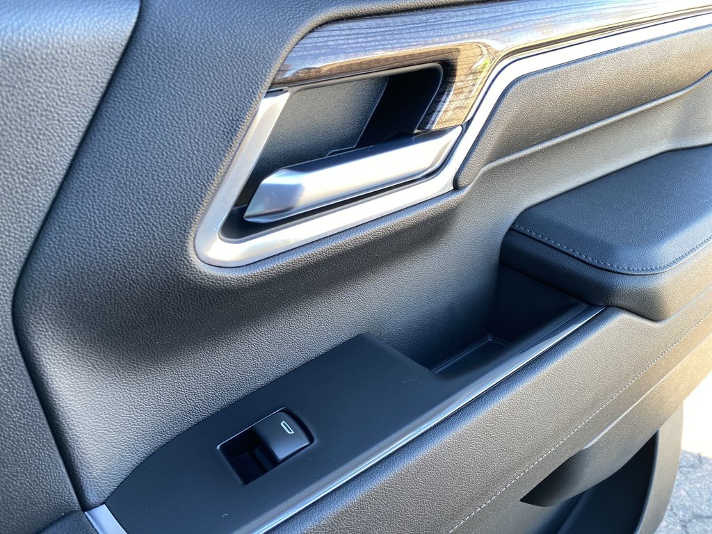 2024 Chevrolet SILVERADO 1500 RST | Leather | HDCam | USB | Warranty to 2026 in Saint John, New Brunswick - 31 - w1024h768px