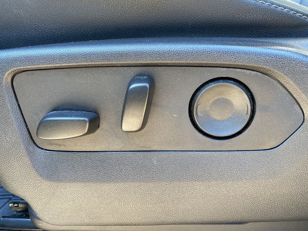 2024 Chevrolet SILVERADO 1500 RST | Leather | HDCam | USB | Warranty to 2026 in Saint John, New Brunswick - 12 - w1024h768px