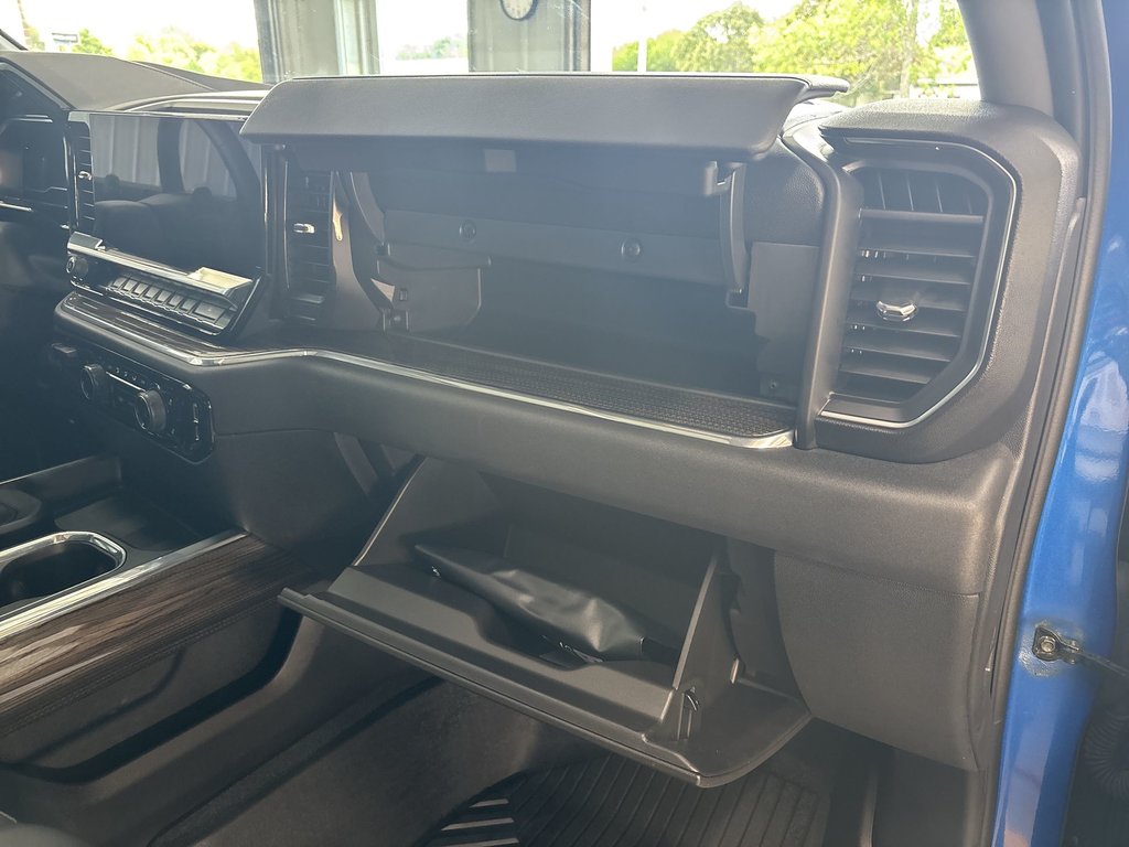 2024 Chevrolet SILVERADO 1500 LT Trail Boss | Leather | Roof | Nav | HtdWheel in Saint John, New Brunswick - 33 - w1024h768px