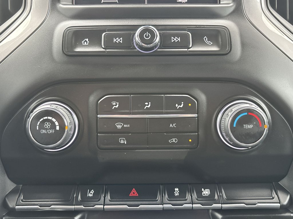 2024 Chevrolet Silverado 2500 4WD Custom Crew Cam | USB | Bluetooth | Cruise in Saint John, New Brunswick - 23 - w1024h768px