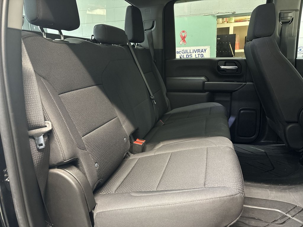 2024 Chevrolet Silverado 2500 4WD Custom Crew Cam | USB | Bluetooth | Cruise in Saint John, New Brunswick - 31 - w1024h768px