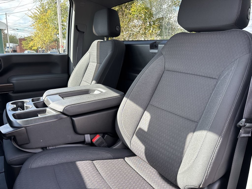 Chevrolet Silverado 2500 HD LT | Cam | USB | Bluetooth | HtdWheel&Seats 2024 à Saint John, Nouveau-Brunswick - 11 - w1024h768px