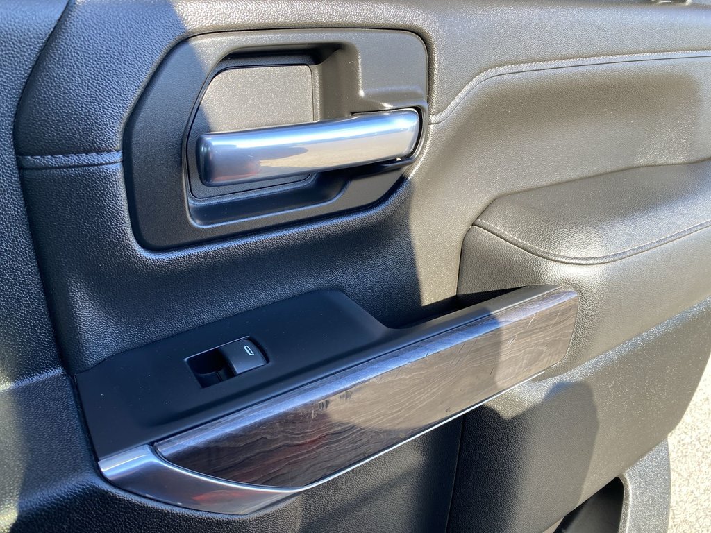 2022 Chevrolet Silverado 2500HD in Antigonish, Nova Scotia - 32 - w1024h768px