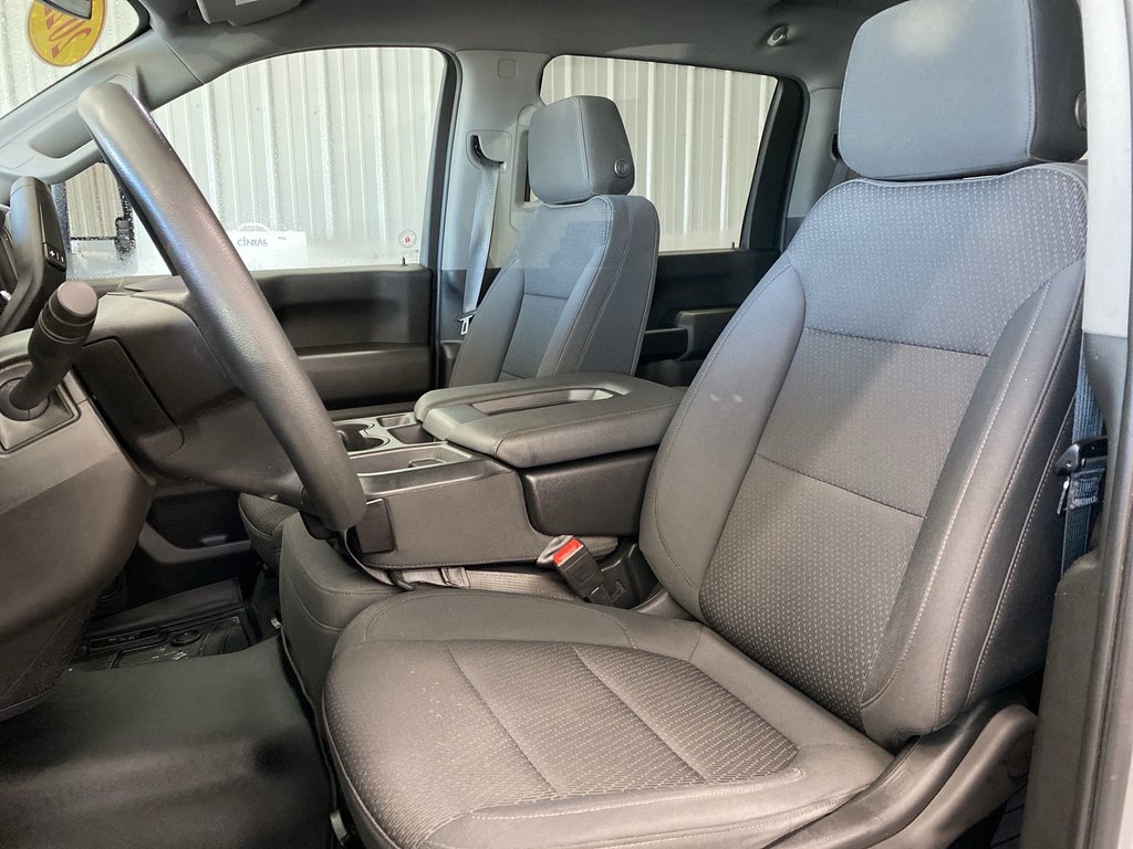 2022 Chevrolet SILVERADO 2500HD in Antigonish, Nova Scotia - 11 - w1024h768px