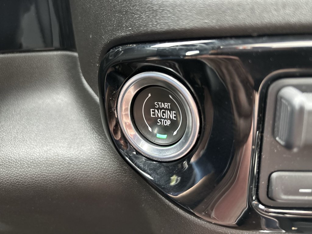 2024 Chevrolet SILVERADO 2500HD High Cuuntry | Leather | Roof | Nav | Cam in Saint John, New Brunswick - 16 - w1024h768px