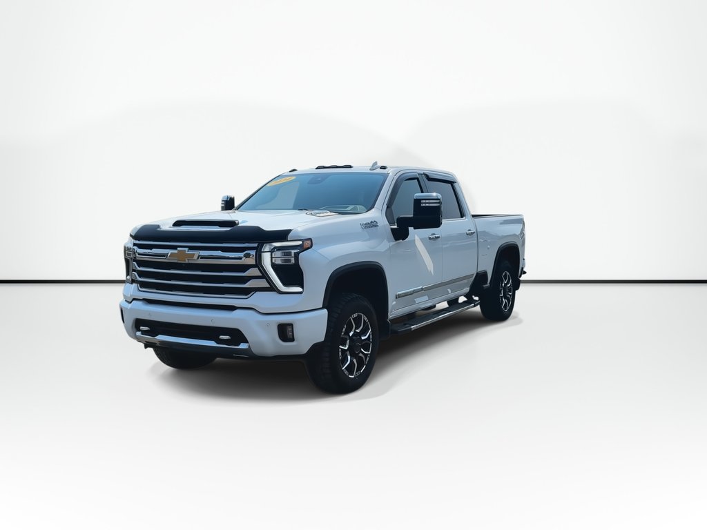 2024 Chevrolet SILVERADO 2500HD HIGH COUNTRY in Saint John, New Brunswick - 4 - w1024h768px