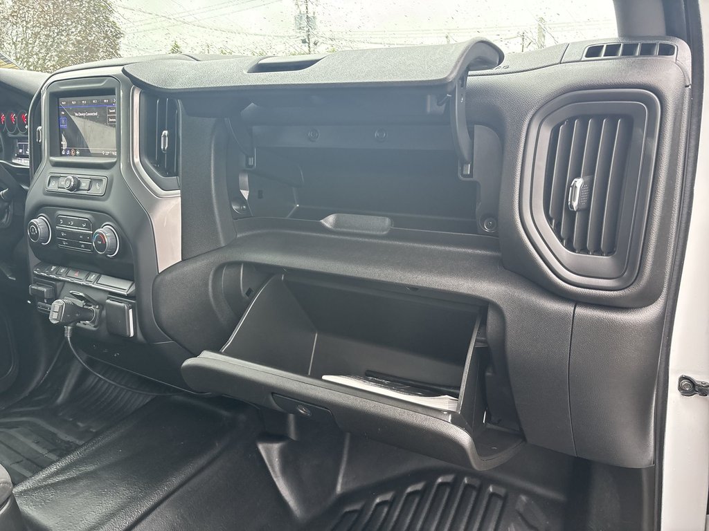 2024 Chevrolet Silverado 3500 W/T | USB | Cruise | Upfitter Switches in Saint John, New Brunswick - 28 - w1024h768px
