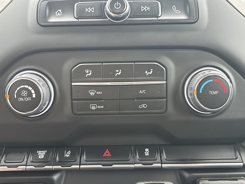 2024 Chevrolet Silverado 3500 W/T | USB | Cruise | Upfitter Switches in Saint John, New Brunswick - 22 - w1024h768px