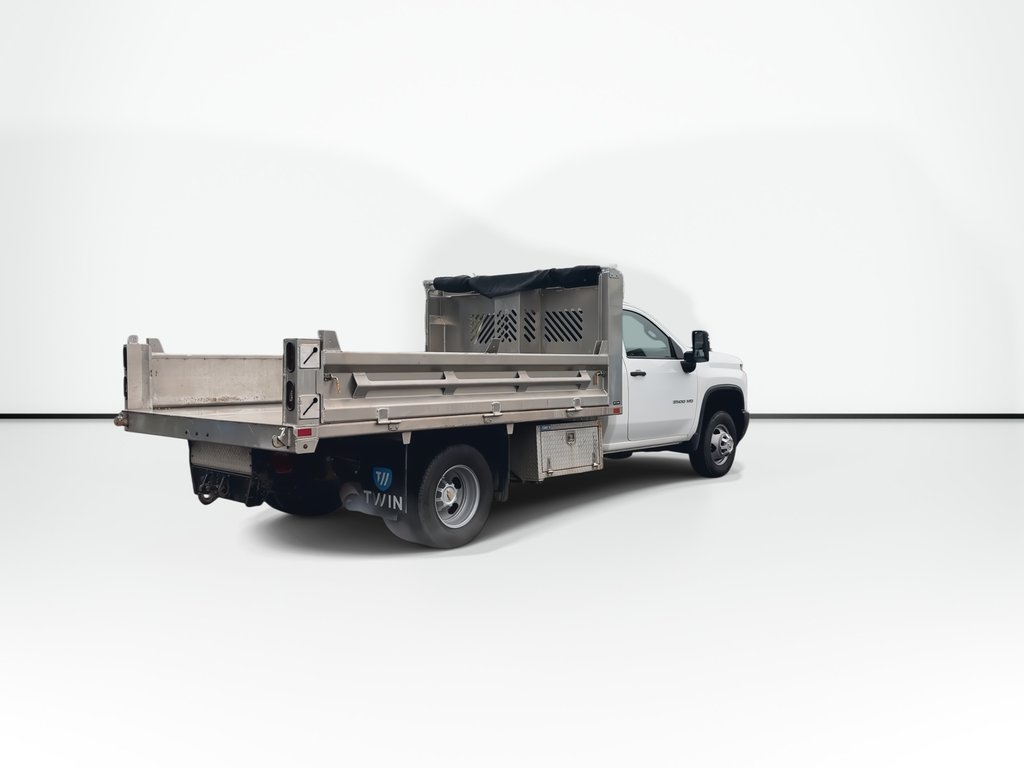2024 Chevrolet Silverado 3500 W/T | USB | Cruise | Upfitter Switches in Saint John, New Brunswick - 8 - w1024h768px