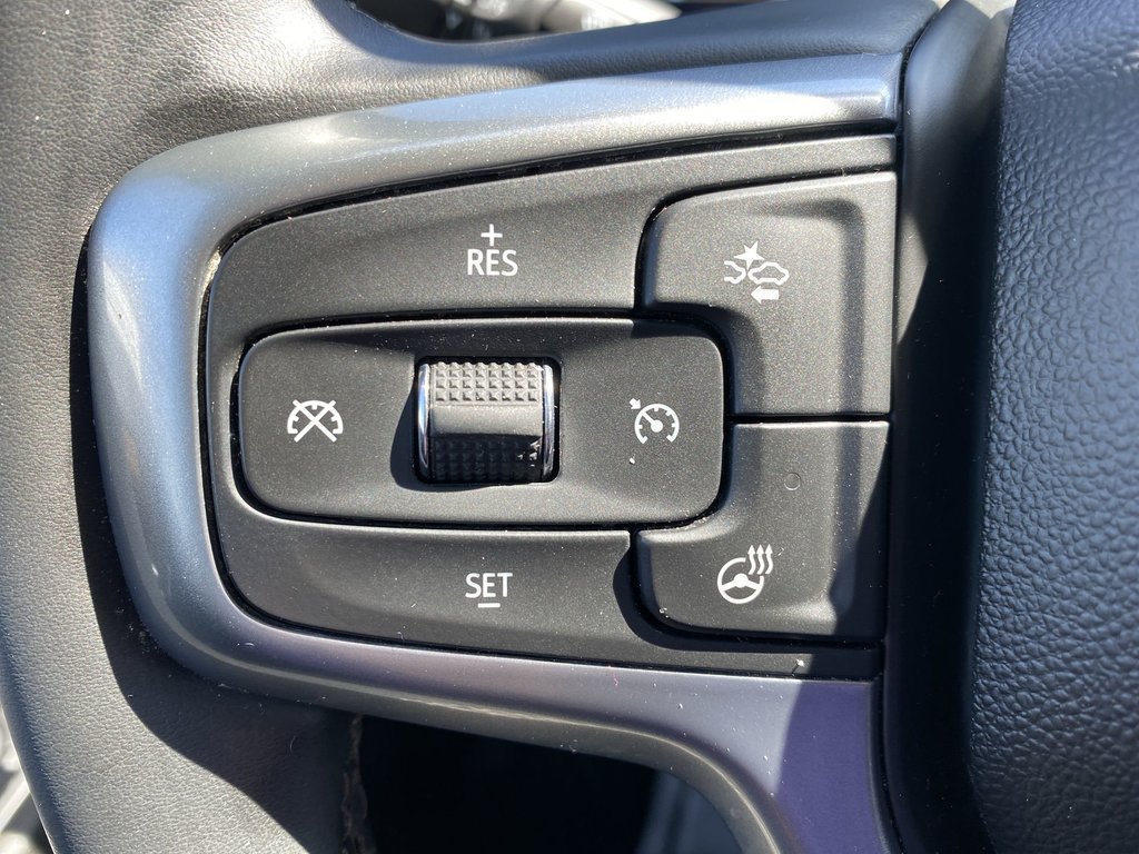 2024 Chevrolet SILVERADO 3500HD LT | Htd Wheel | Htd Seats | Diesel in Saint John, New Brunswick - 17 - w1024h768px