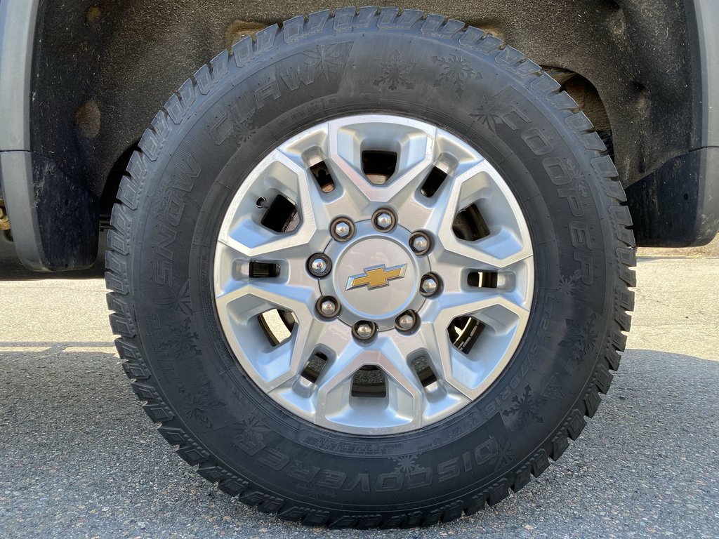 2024 Chevrolet SILVERADO 3500HD LT | Htd Wheel | Htd Seats | Diesel in Saint John, New Brunswick - 10 - w1024h768px