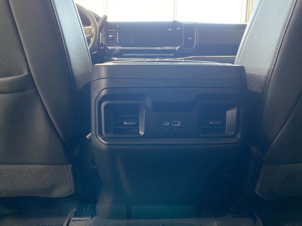 2024 Chevrolet SILVERADO 3500HD LT | Htd Wheel | Htd Seats | Diesel in Saint John, New Brunswick - 27 - w1024h768px