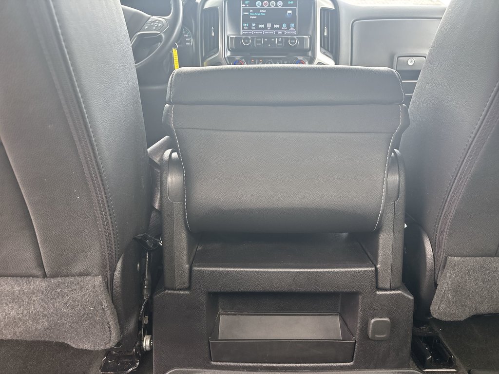 2018 Chevrolet SILVERADO LT True North | Leather | HtdSeats | Cam | USB in Saint John, New Brunswick - 28 - w1024h768px