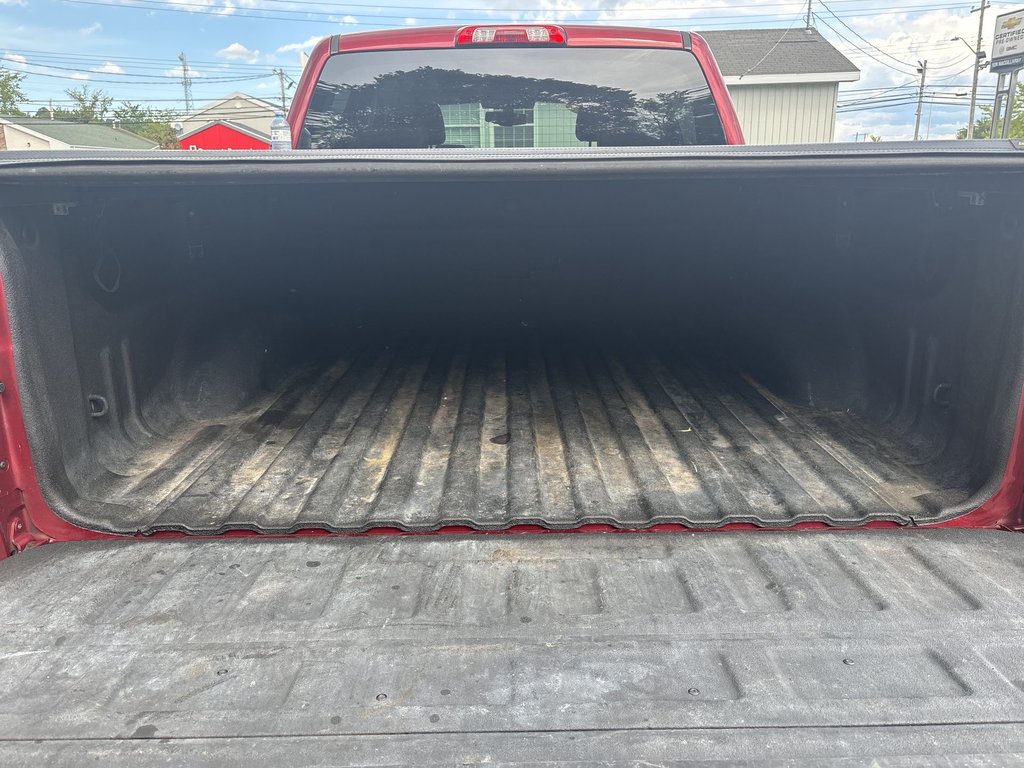 2018 Chevrolet SILVERADO LT True North | Leather | HtdSeats | Cam | USB in Saint John, New Brunswick - 30 - w1024h768px