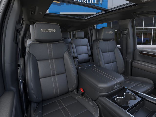 2025 Chevrolet Suburban in Antigonish, Nova Scotia - 16 - w1024h768px