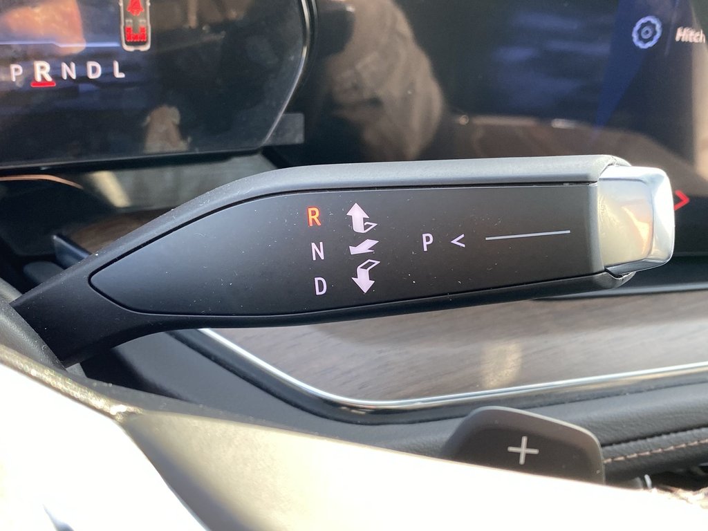 2025 Chevrolet Suburban High Country | Leather | Sunroof | Ventilated Seat in Saint John, New Brunswick - 25 - w1024h768px