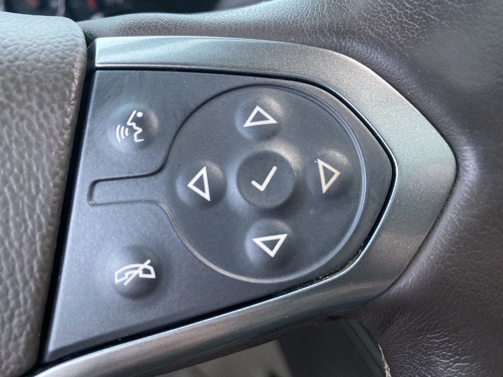 2020 Chevrolet TAHOE Premier | Cam | Sunroof | HtdWheel | Bluetooth in Saint John, New Brunswick - 18 - w1024h768px