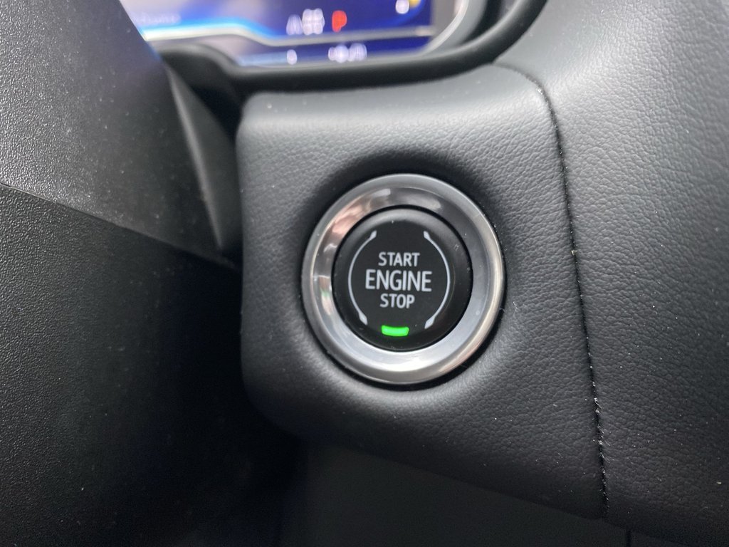 2023 Chevrolet TAHOE BASE | HDCam | HtdWheel | A.Cruise | Warranty to28 in Saint John, New Brunswick - 16 - w1024h768px