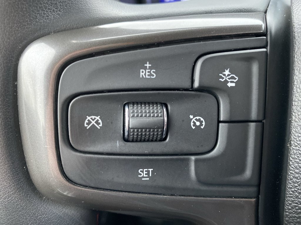 2024 Chevrolet TAHOE 4WD RST | SunRoof | HDCam | USB | Warranty to 2029 in Saint John, New Brunswick - 17 - w1024h768px