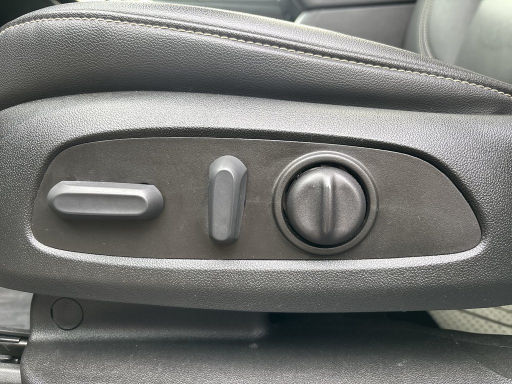 2023 Chevrolet Traverse in Antigonish, Nova Scotia - 12 - w1024h768px