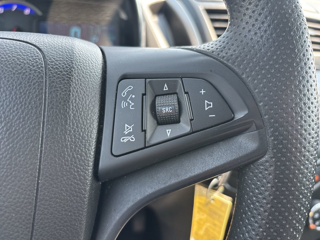 2014 Chevrolet TRAX LS | Cam | USB | Bluetooth in Saint John, New Brunswick - 18 - w1024h768px