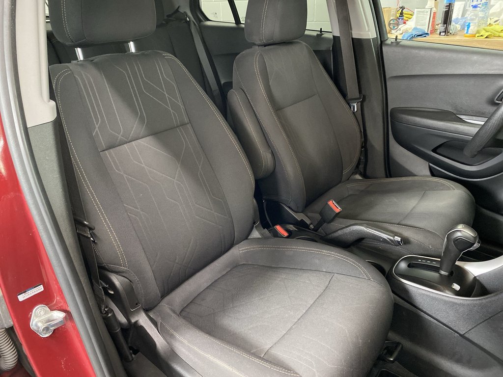 2020 Chevrolet TRAX LT | Cam | USB | Bluetooth | Cruise in Saint John, New Brunswick - 33 - w1024h768px