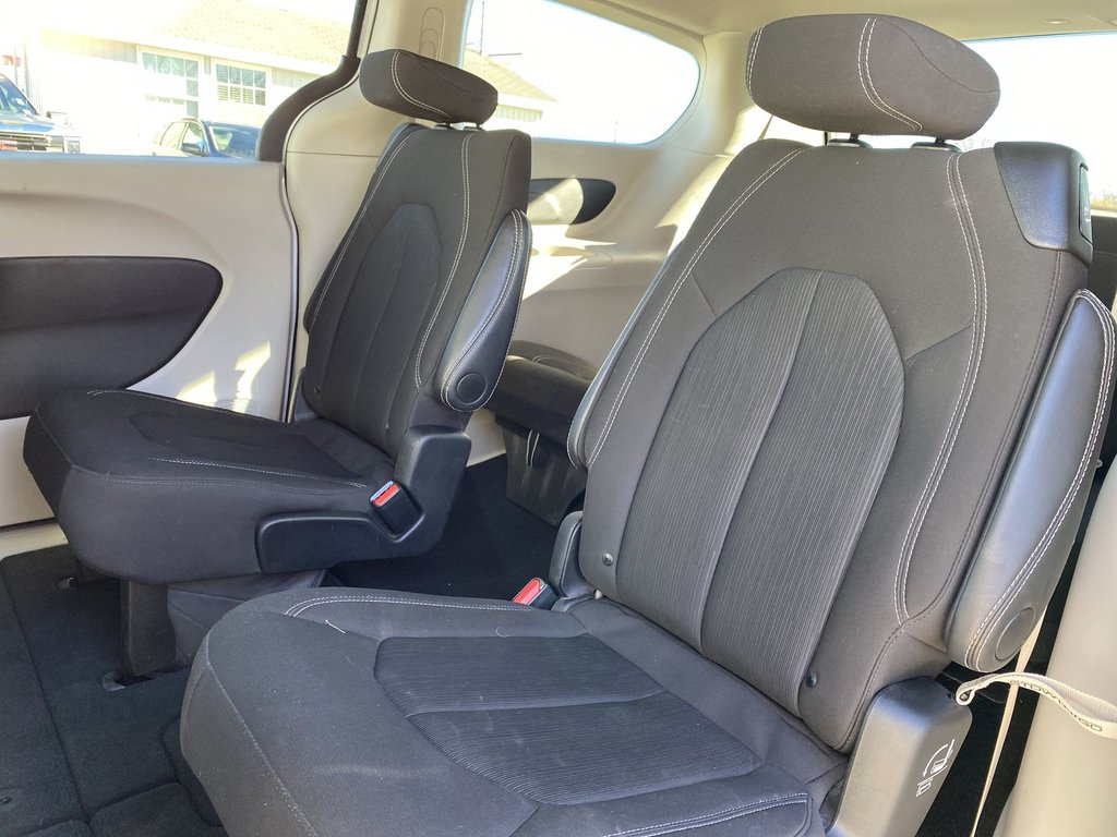 2024 Chrysler GRAND CARAVAN SXT | 7-Pass | Cam | HtdWheel | Warranty to 2029 in Saint John, New Brunswick - 26 - w1024h768px