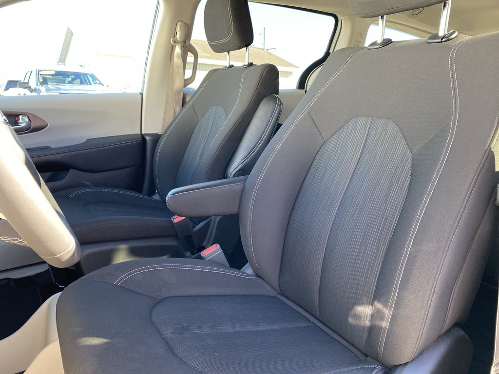 2024 Chrysler GRAND CARAVAN SXT | 7-Pass | Cam | HtdWheel | Warranty to 2029 in Saint John, New Brunswick - 11 - w1024h768px