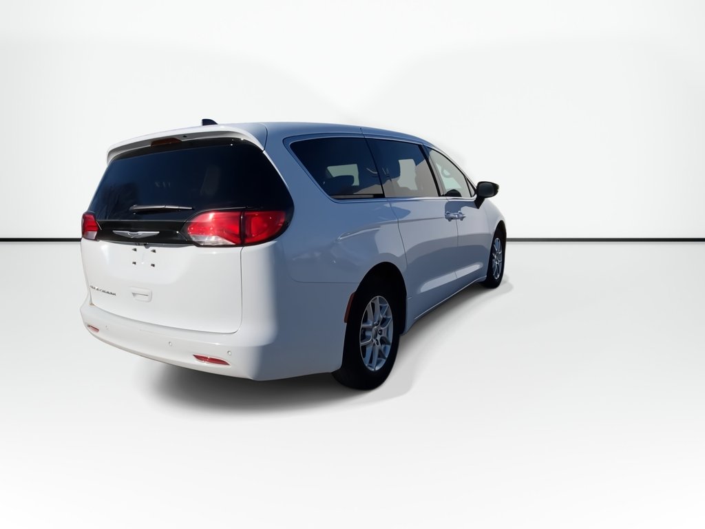 2024 Chrysler GRAND CARAVAN SXT | 7-Pass | Cam | HtdWheel | Warranty to 2029 in Saint John, New Brunswick - 8 - w1024h768px