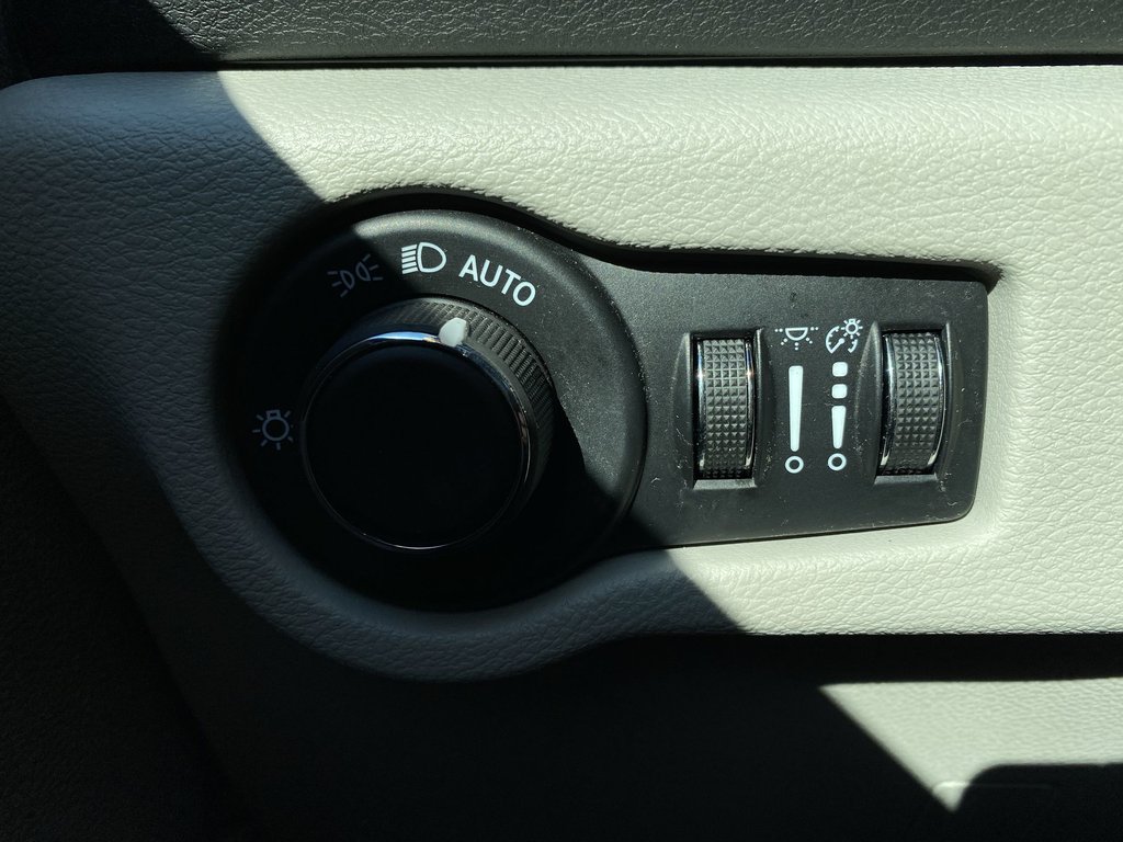 2024 Chrysler GRAND CARAVAN SXT | 7-Pass | Cam | HtdWheel | Warranty to 2029 in Saint John, New Brunswick - 19 - w1024h768px