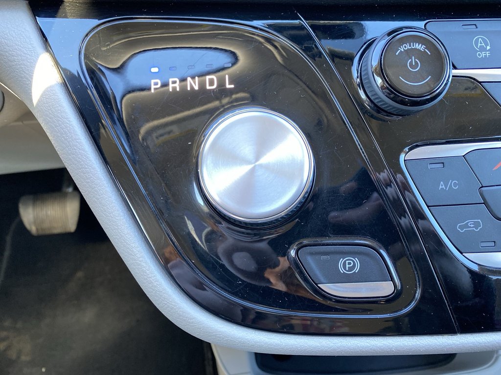 2024 Chrysler GRAND CARAVAN SXT | 7-Pass | Cam | HtdWheel | Warranty to 2029 in Saint John, New Brunswick - 25 - w1024h768px