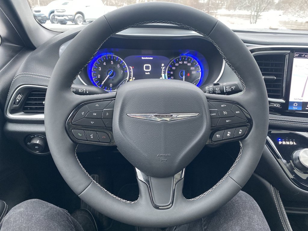 2025 Chrysler Pacifica in Antigonish, Nova Scotia - 14 - w1024h768px