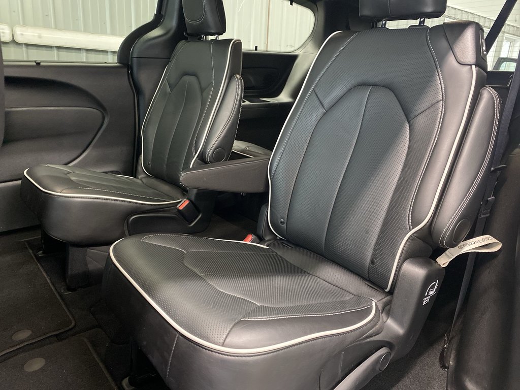 2025 Chrysler Pacifica in Antigonish, Nova Scotia - 27 - w1024h768px