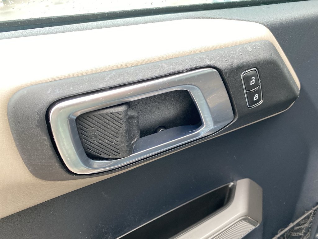 2023 Ford BRONCO BASE |360Cam | USB | Warranty to 2028 in Saint John, New Brunswick - 13 - w1024h768px