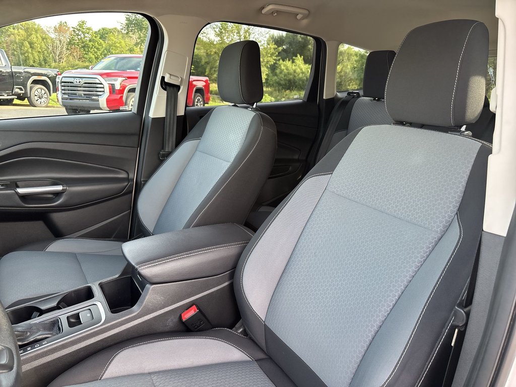 2018 Ford Escape SE | Cam | USB | Bluetooth | HtdSeats | Cruise in Saint John, New Brunswick - 11 - w1024h768px