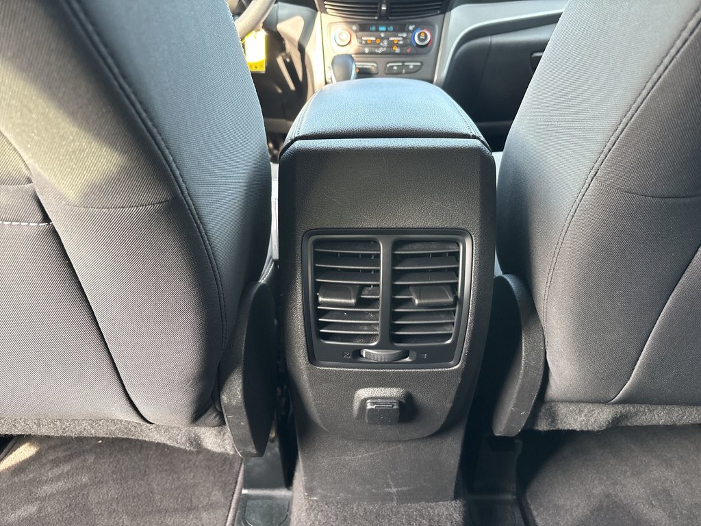 2018 Ford Escape SE | Cam | USB | Bluetooth | HtdSeats | Cruise in Saint John, New Brunswick - 27 - w1024h768px