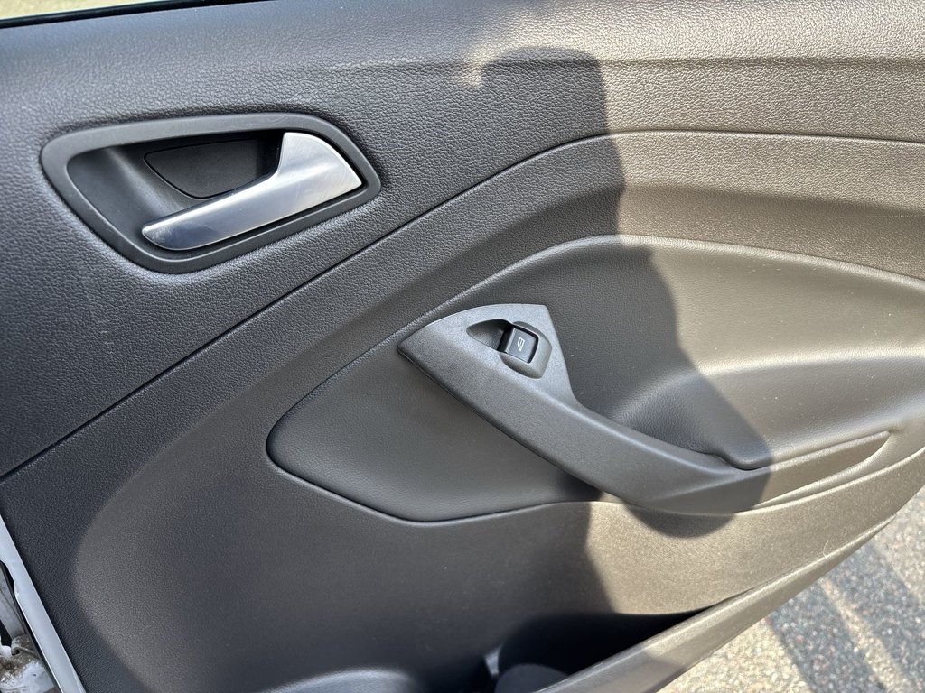 2018 Ford Escape SE | Cam | USB | Bluetooth | HtdSeats | Cruise in Saint John, New Brunswick - 31 - w1024h768px