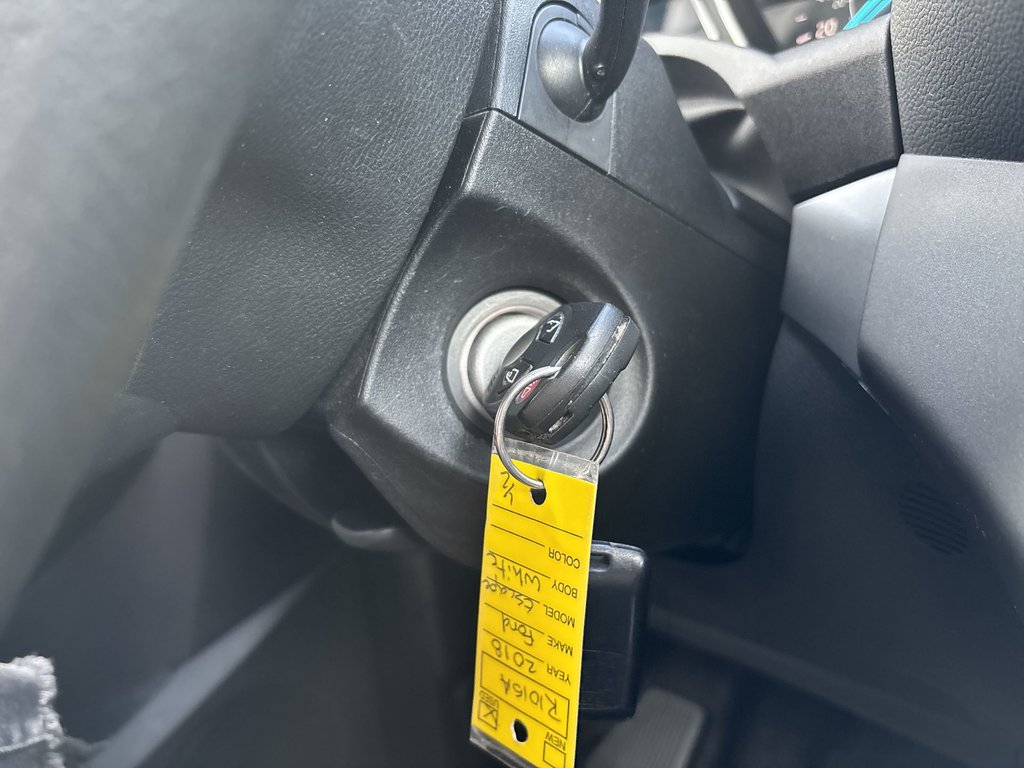 2018 Ford Escape SE | Cam | USB | Bluetooth | HtdSeats | Cruise in Saint John, New Brunswick - 16 - w1024h768px