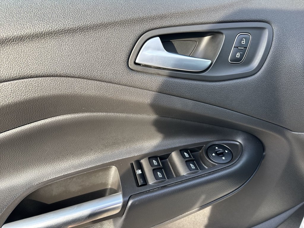 2018 Ford Escape SE | Cam | USB | Bluetooth | HtdSeats | Cruise in Saint John, New Brunswick - 13 - w1024h768px