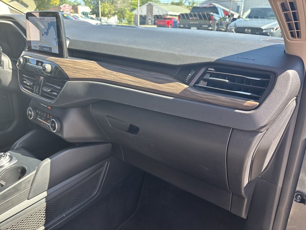 2020 Ford ESCAPE Titanium Hybrid | Leather | Nav | Cam | USB | in Saint John, New Brunswick - 34 - w1024h768px