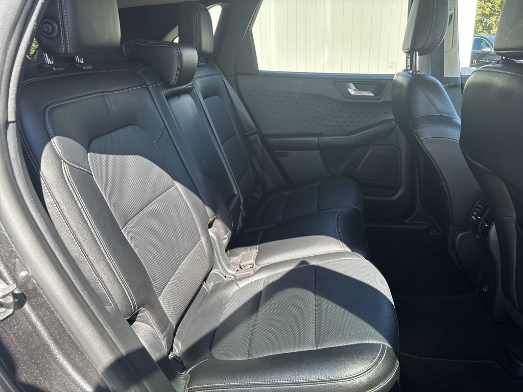 2020 Ford ESCAPE Titanium Hybrid | Leather | Nav | Cam | USB | in Saint John, New Brunswick - 30 - w1024h768px