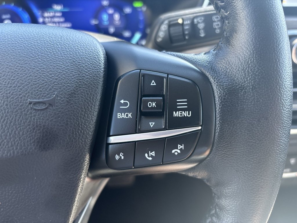 2020 Ford ESCAPE Titanium Hybrid | Leather | Nav | Cam | USB | in Saint John, New Brunswick - 18 - w1024h768px