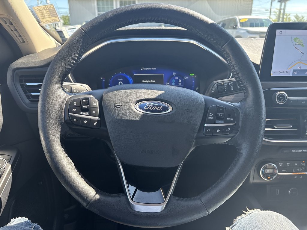 2020 Ford ESCAPE Titanium Hybrid | Leather | Nav | Cam | USB | in Saint John, New Brunswick - 14 - w1024h768px