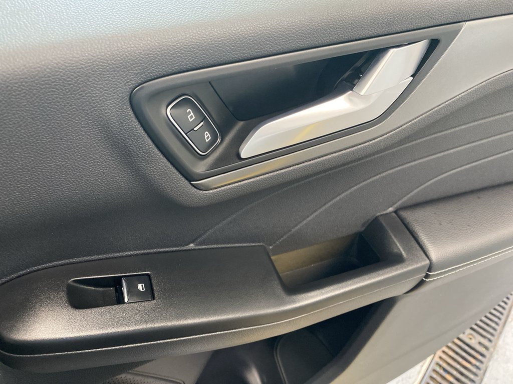 2024 Ford ESCAPE in Antigonish, Nova Scotia - 35 - w1024h768px
